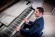 Josh Nesbitt- Wedding & Event pianist