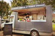 Street Dogs Street Food 