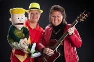 Kelly and Debbie - Entertainers