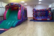 28ft Fun Run with H frame bouncy castle 