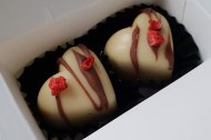 White chocolate hearts filled with a gorgeous Baileys ganache and topped with freeze dried strawberries