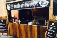 Le Rac Shack