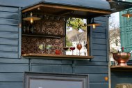 Dog and Duck Mobile Bar