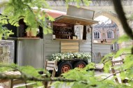 Luxury Horsebox Bar 