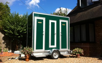 1+1 Compact loo trailer
