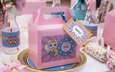 Picnic food boxes for children 