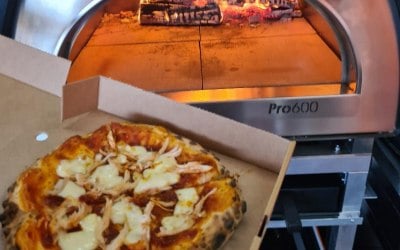Take away pizza in a box