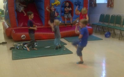 slide  bouncer