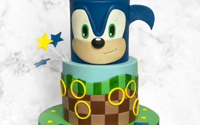 Sonic the hedgehog cake