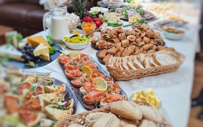 simple wedding buffet