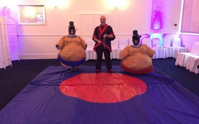 Sumo wrestling 