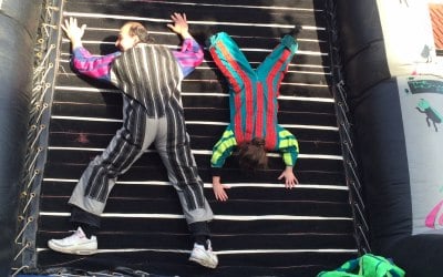 Human fly wall