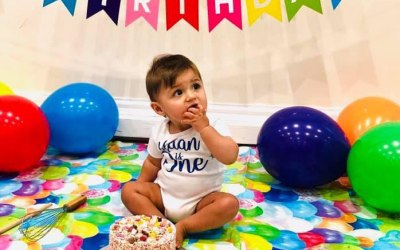 Add a cake smash or keepsake canvas...