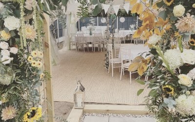 An Gorgeous Garden Wedding Party.