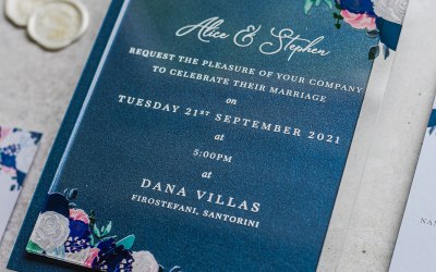 Acrylic invitations to wow your guests!