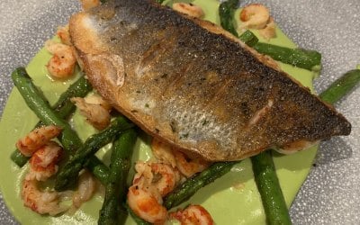 Roast sea bream, pea, crayfish, asparagus 