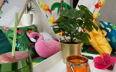 Club Tropicana Theme