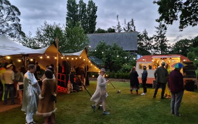 Festival themed garden party!