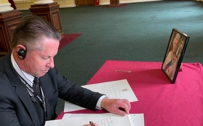 Condolence book for HM the Queen 