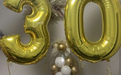 Helium balloons and popping balloons