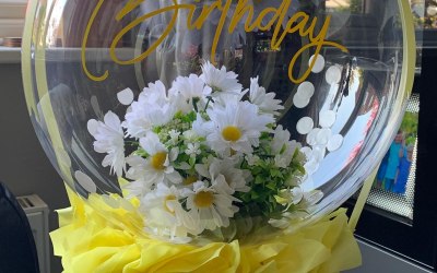 Flower bubble personalised with hat box 