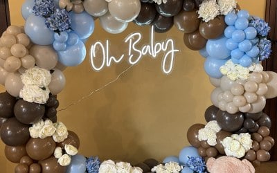 Full balloon hoop with neon light and flowers 