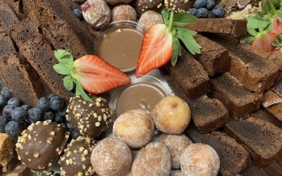 Treat Boxes for Individual & Sharing
