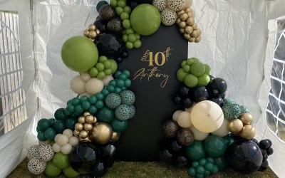  6ft Sailboard & Balloon garland 