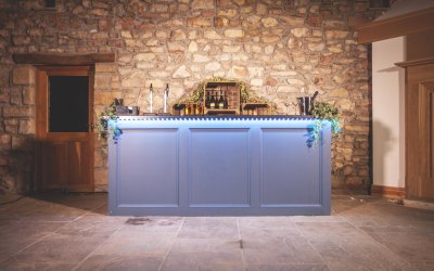 Teal bar 