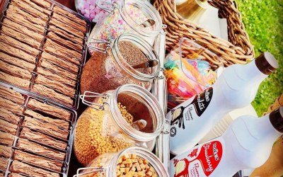 Sundae bar ** Additional extras 