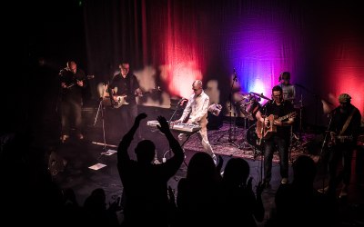 Dextra at Axis Theatre