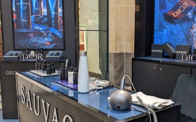 Engraving in store