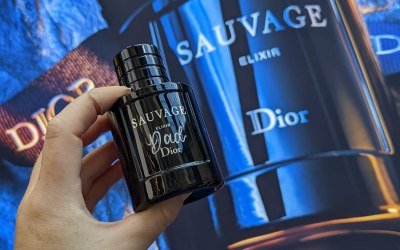 Perfume engraving in store