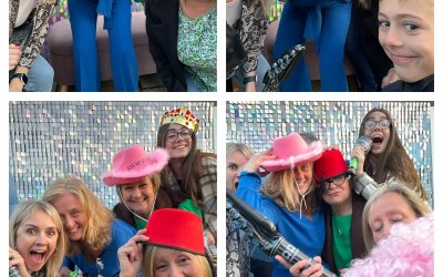 A wonderful 21st Birthday in a beautiful garden (free standing back drop photo booth)
