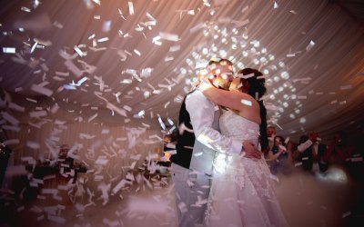 Confetti First Dance at Colliters Brook Farm