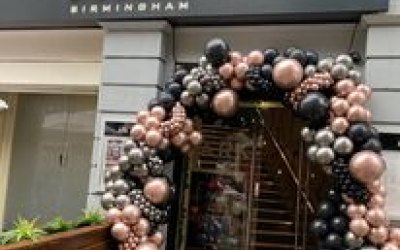 BALLOON GARLANDS £15 PER FT 