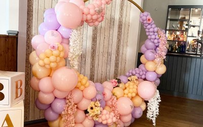 HALF DRESSED BALLOON HOOP FROM £210