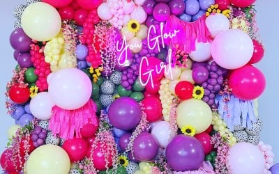 BALLOON WALL FROM £540