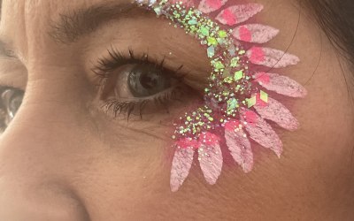 Face art for 40th birthday party