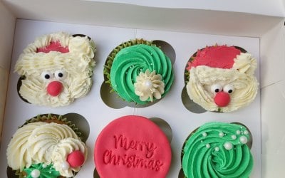 Christmas cupcakes