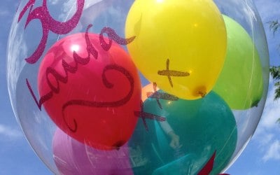 Hand personalised balloons