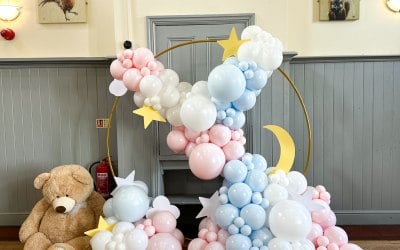 Gender reveal hoop 