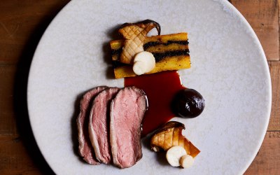 Beef rump cap, caramelised potato, king oyster mushroom & black garlic