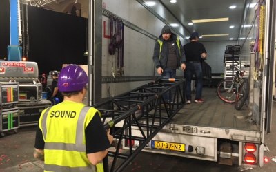 Stage loading - set up 