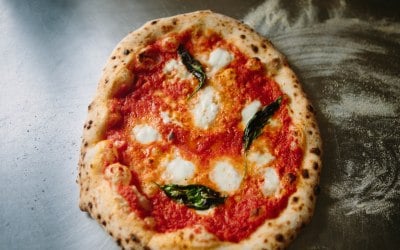 Mozzarella & Basil Sourdough with Tomato