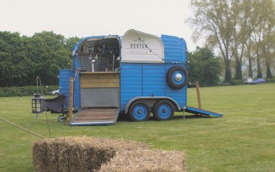 Ricey - Horse Box Bar for Weddings