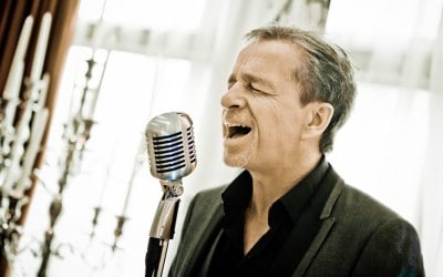 Rich Sings Swing