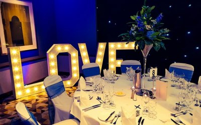 4ft LOVE letters