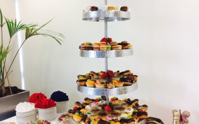 Juste nous buffet caterers