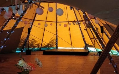 Small PA - Does not detract from your event style